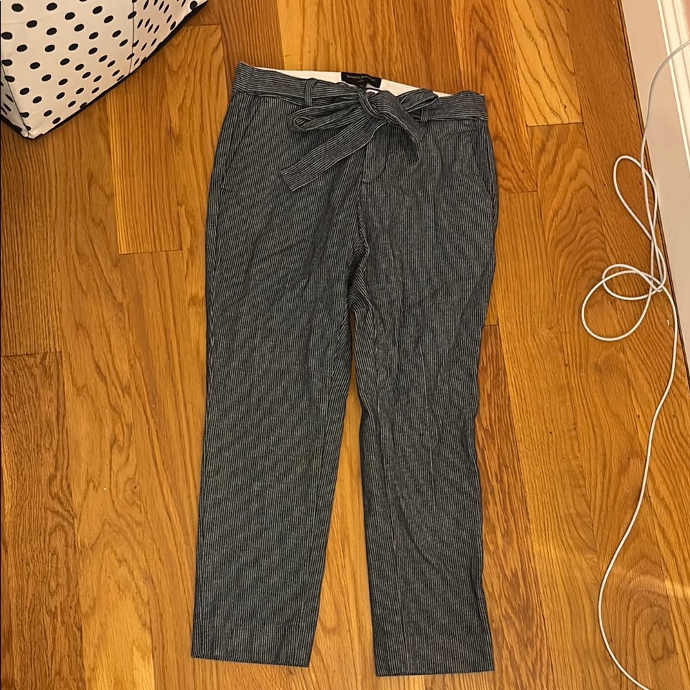 Banana Republic Gray Chinos Relaxed Fit never worn!